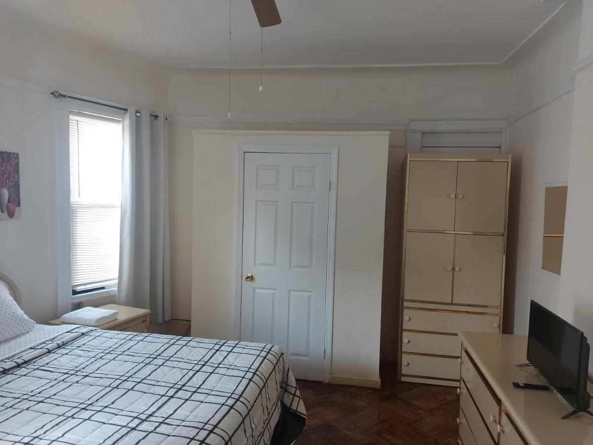 Crsytal Chateau Room Rental New York Extérieur photo