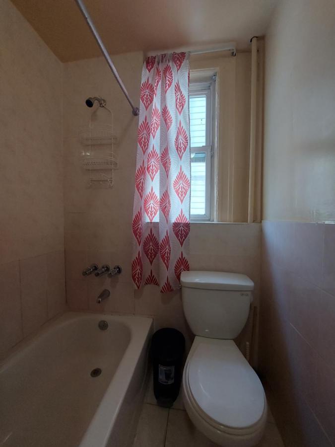 Crsytal Chateau Room Rental New York Extérieur photo